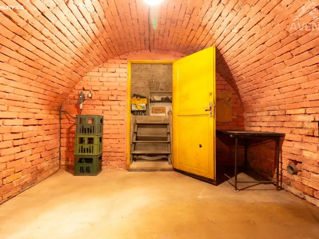 Prodej rodinného domu 260 m², pozemek 615 m²