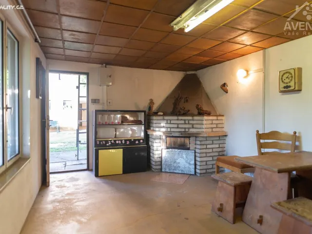 Prodej rodinného domu 260 m², pozemek 615 m²