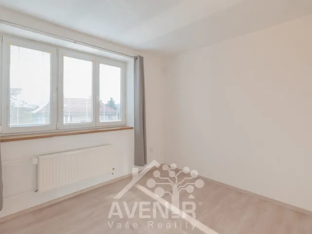 Pronájem bytu 2+1 56 m², Jiráskova, Napajedla