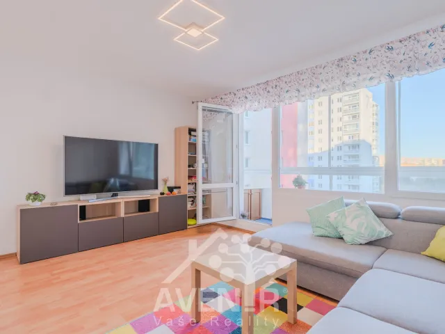 Prodej bytu 4+1 80 m², Spodní, Brno - BohuniceProdej bytu 4+1 80 m², Spodní, Brno - Bohunice