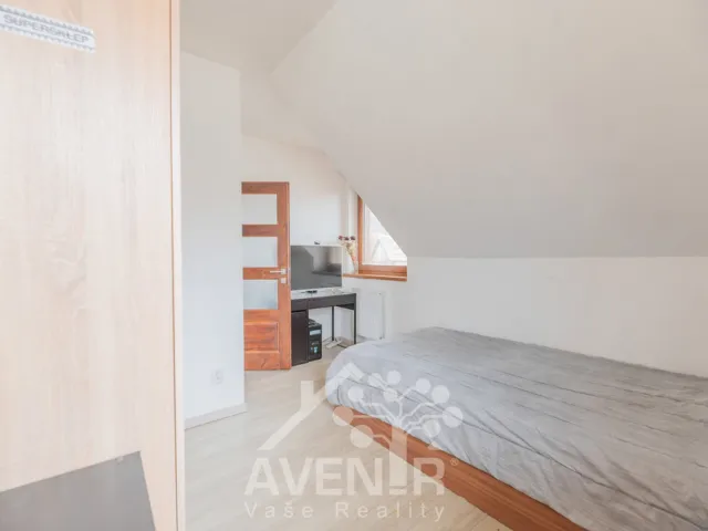 Prodej rodinného domu 415 m², pozemek 1105 m²