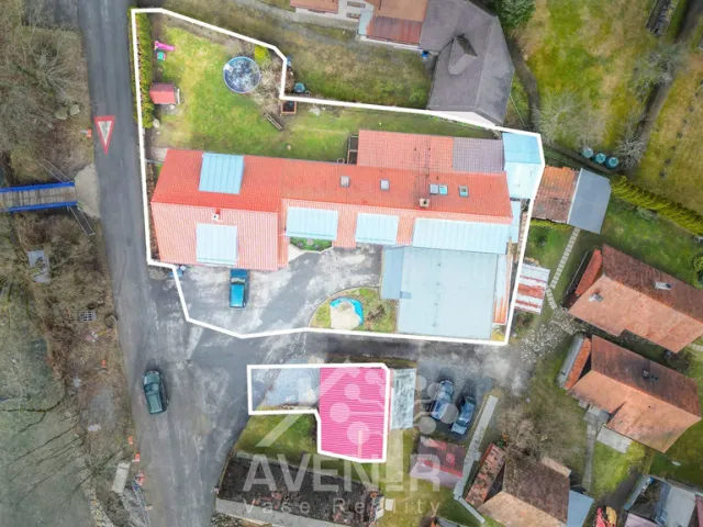 Prodej rodinného domu 415 m², pozemek 1105 m², Valašská Polanka