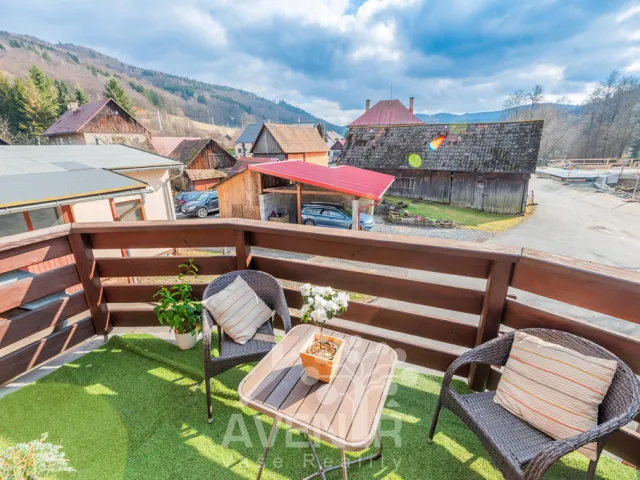 Prodej rodinného domu 415 m², pozemek 1105 m², Valašská Polanka
