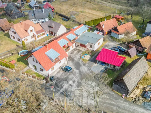 Prodej rodinného domu 415 m², pozemek 1105 m², Valašská Polanka