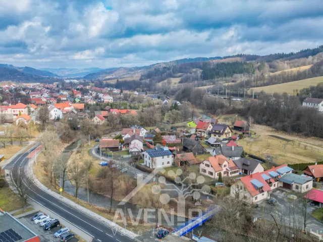 Prodej rodinného domu 415 m², pozemek 1105 m², Valašská Polanka