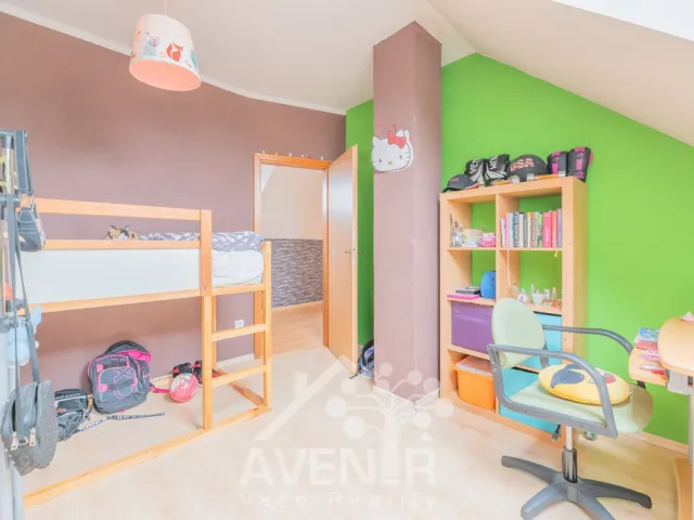 Prodej rodinného domu 415 m², pozemek 1105 m²