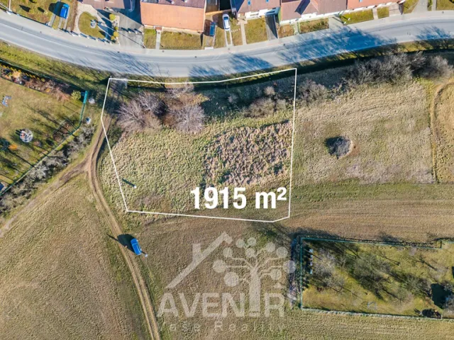 Prodej stavebního pozemku 1915 m², SušiceProdej stavebního pozemku 1915 m², Sušice