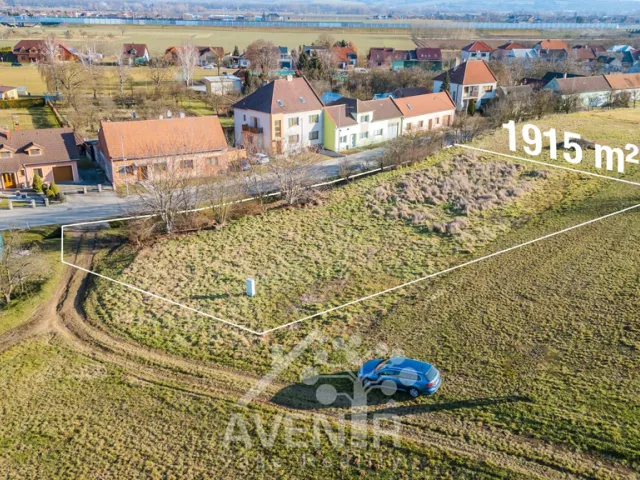 Prodej stavebního pozemku 1915 m², Sušice