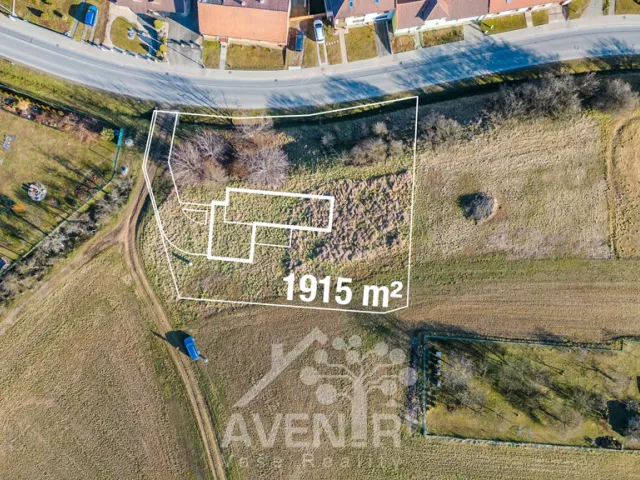 Prodej stavebního pozemku 1915 m², Sušice