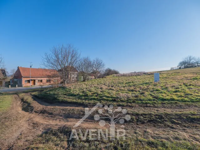 Prodej stavebního pozemku 1915 m², SušiceProdej stavebního pozemku 1915 m², Sušice