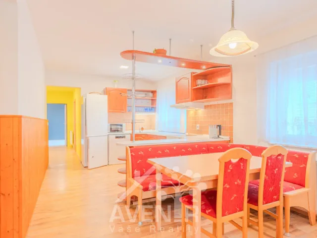 Pronájem bytu 4+1 110 m², Palackého Nám., Vizovice