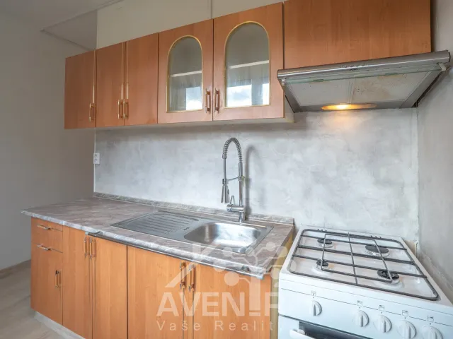 Pronájem bytu 1+1 33 m², Husova, Zlín - Malenovice