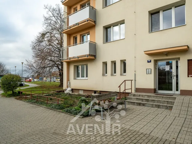 Pronájem bytu 1+1 33 m², Husova, Zlín - Malenovice
