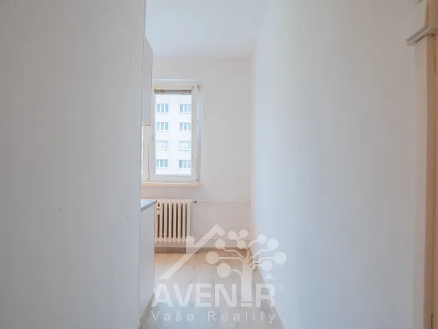Pronájem bytu 1+1 33 m², Husova, Zlín - Malenovice