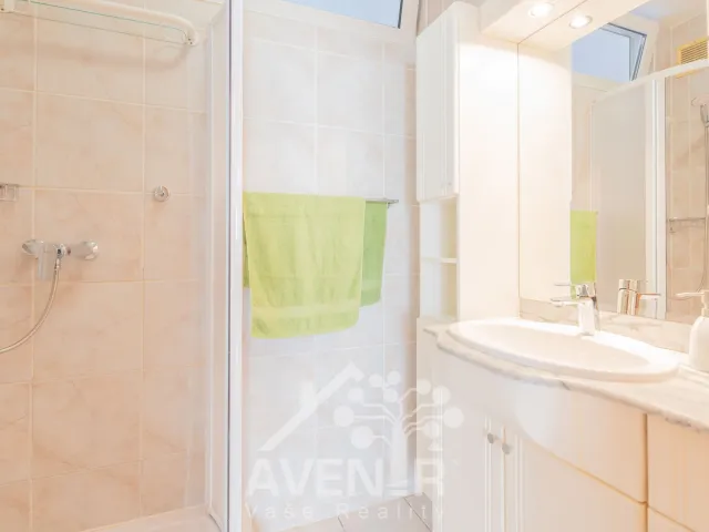 Pronájem bytu 3+1 63 m², Zarámí, Zlín