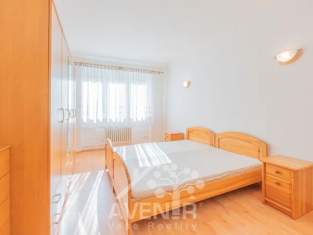 Pronájem bytu 3+1 63 m², Zarámí, Zlín