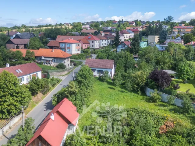 Prodej stavebního pozemku 2666 m²,Zlín - Příluky