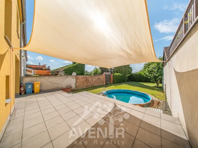 Prodej rodinného domu 268 m², pozemek 388 m², Držovice