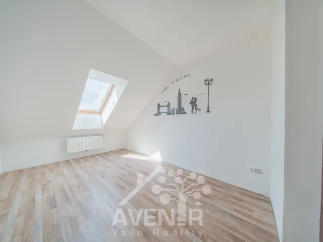 Prodej rodinného domu 268 m², pozemek 388 m², Držovice