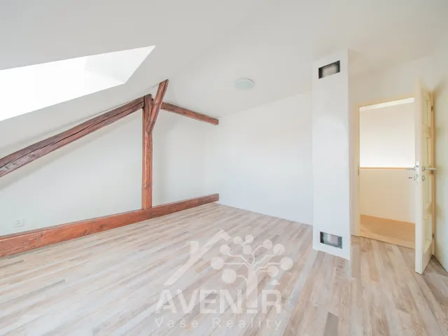 Prodej rodinného domu 268 m², pozemek 388 m², Držovice