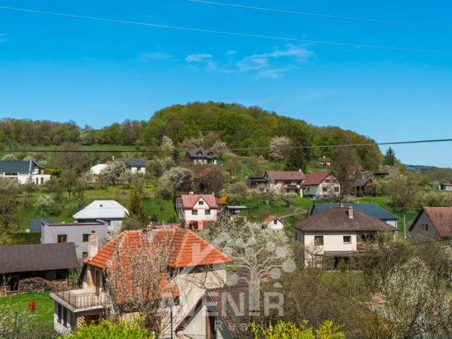 Prodej stavebního pozemku 1638 m², Kašava