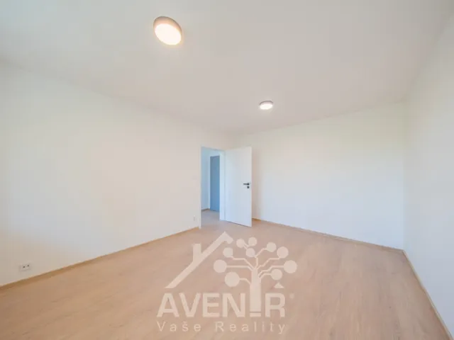 Pronájem bytu 1+1 34 m², Nábřeží, Napajedla