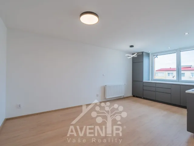 Prodej bytu 4+kk 72 m², Nábřeží, Napajedla