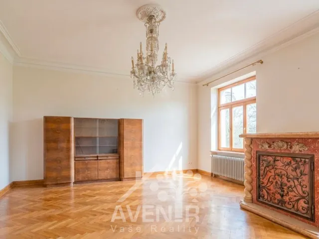 Prodej vily 634 m², pozemek 1177 m², Tř. Maršála Malinovského, Uherské Hradiště