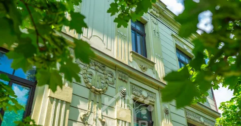 Prodej vily 634 m², pozemek 1177 m²