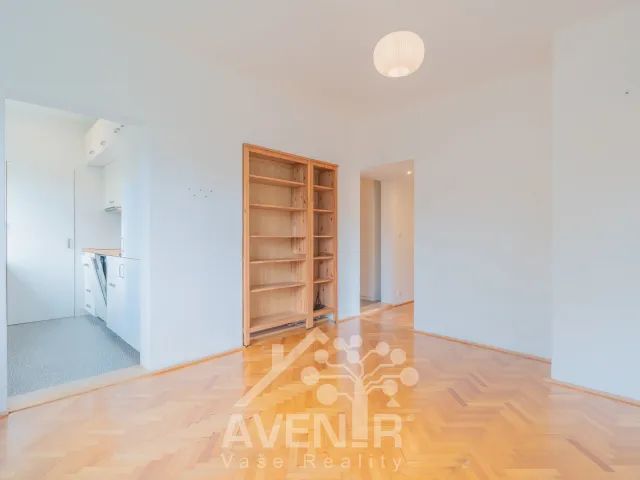 Prodej bytu 3+1 55 m², Dukelská, Zlín