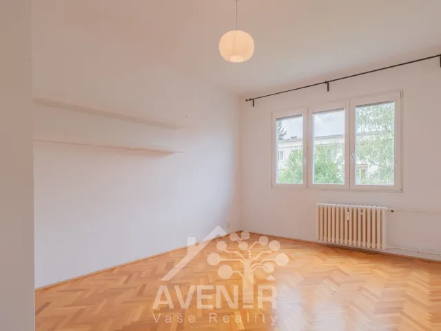Prodej bytu 3+1 55 m², Dukelská, Zlín