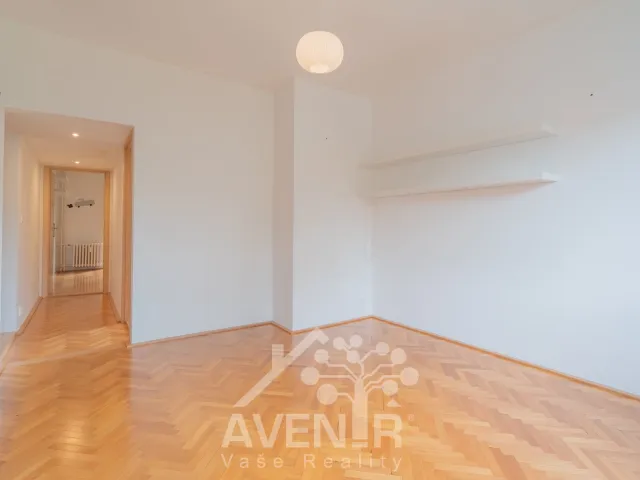Prodej bytu 3+1 55 m², Dukelská, Zlín