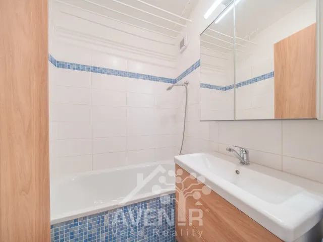 Prodej bytu 3+1 55 m², Dukelská, Zlín