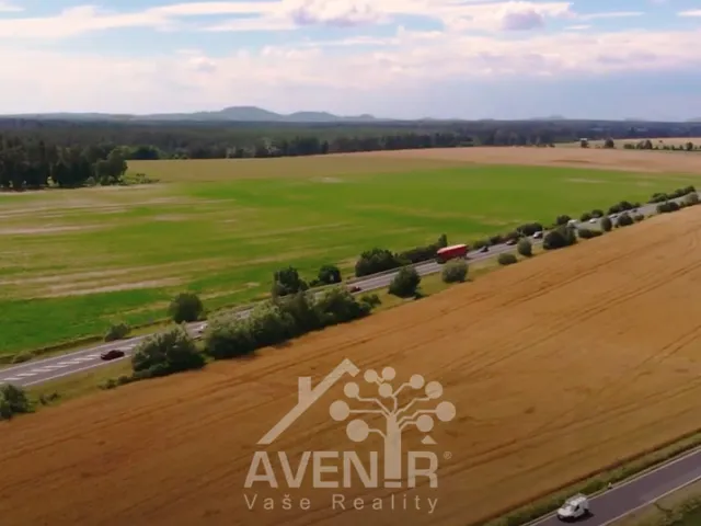 Prodej komerčního pozemku 6 821 m², Bělá pod Bezdězem