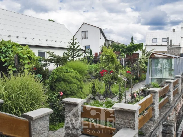 Prodej činžovního domu 750 m², Hradišťská, Kosmonosy