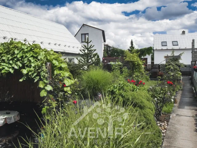Prodej činžovního domu 750 m², Hradišťská, Kosmonosy