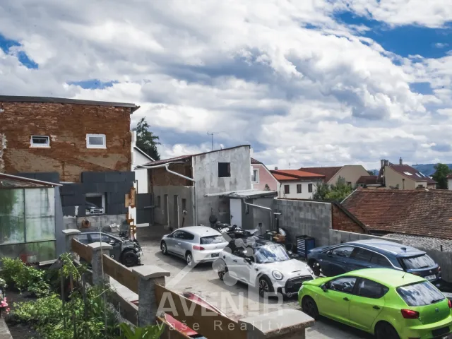Prodej činžovního domu 750 m², Hradišťská, Kosmonosy