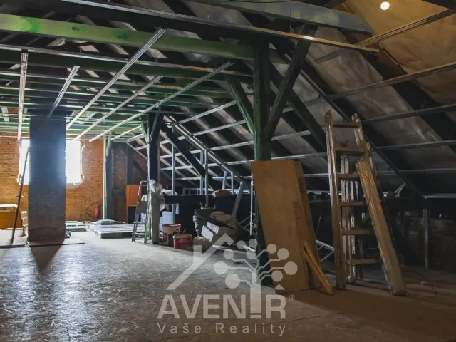 Prodej činžovního domu 750 m², Hradišťská, Kosmonosy