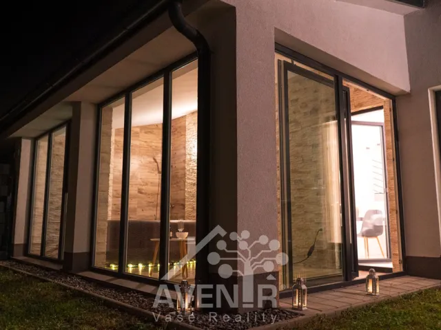 Prodej rodinného domu 158 m², pozemek 247 m², Sportovní, Milovice - Mladá
