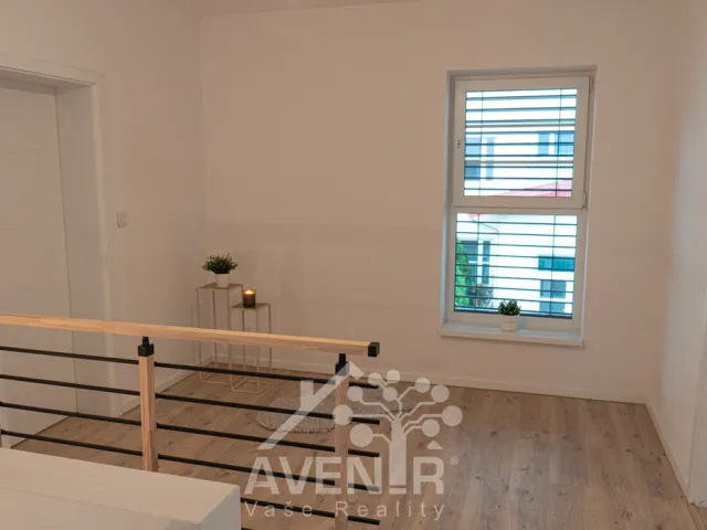 Prodej rodinného domu 158 m², pozemek 247 m², Sportovní, Milovice - Mladá