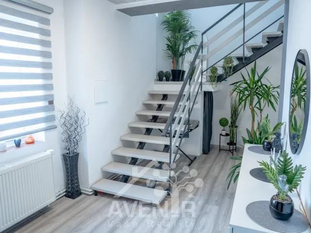 Prodej rodinného domu 176 m², pozemek 600 m², Mladoboleslavská, Bělá pod Bezdězem