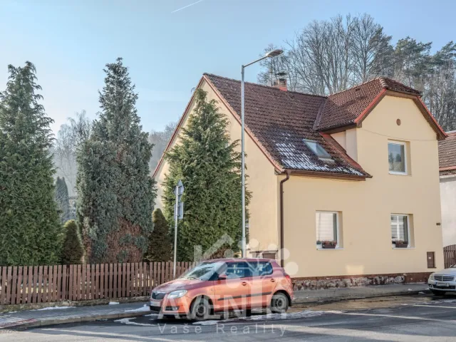 Prodej rodinného domu 176 m², pozemek 600 m², Mladoboleslavská, Bělá pod Bezdězem