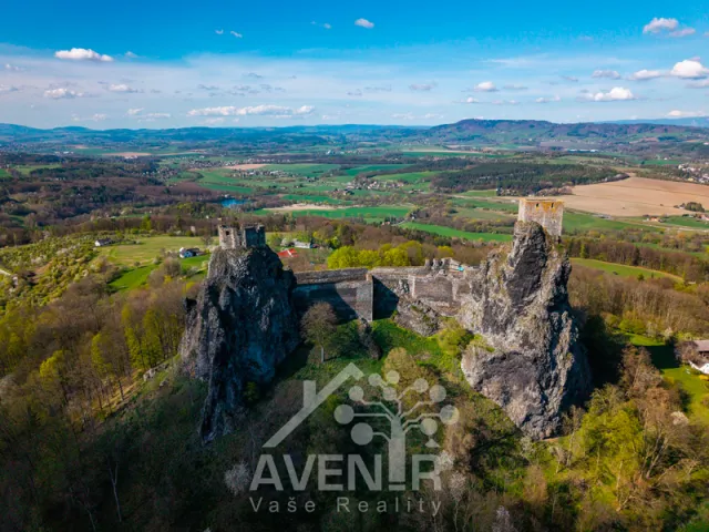 Prodej stavebního pozemku 1258 m², Hrubá Skála