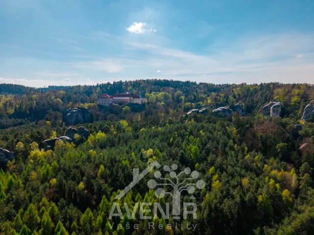 Prodej stavebního pozemku 1258 m², Hrubá Skála