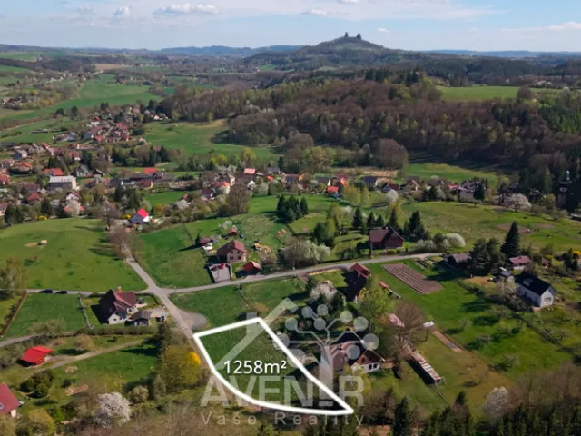 Prodej stavebního pozemku 1258 m², Hrubá Skála