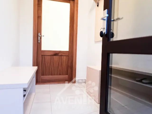 Pronájem bytu 1+1 39 m², Jivina