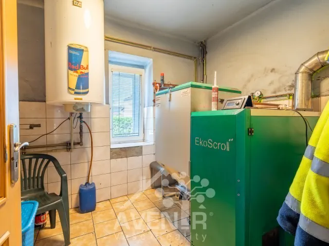 Prodej rodinného domu 222 m², Kovaňská, Katusice
