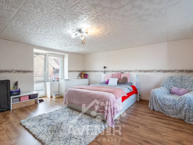 Prodej rodinného domu 222 m², Kovaňská, Katusice