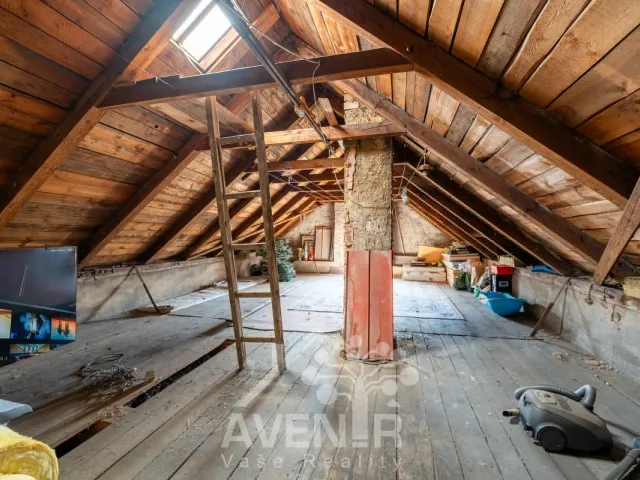Prodej rodinného domu 222 m², Kovaňská, Katusice