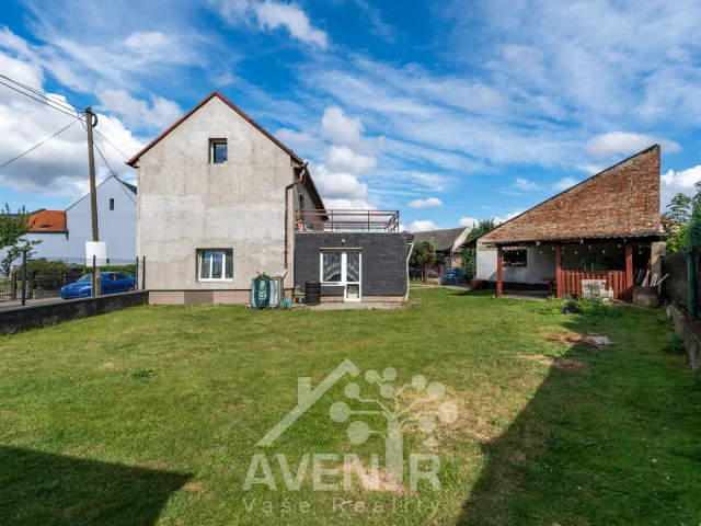 Prodej rodinného domu 222 m², Kovaňská, Katusice